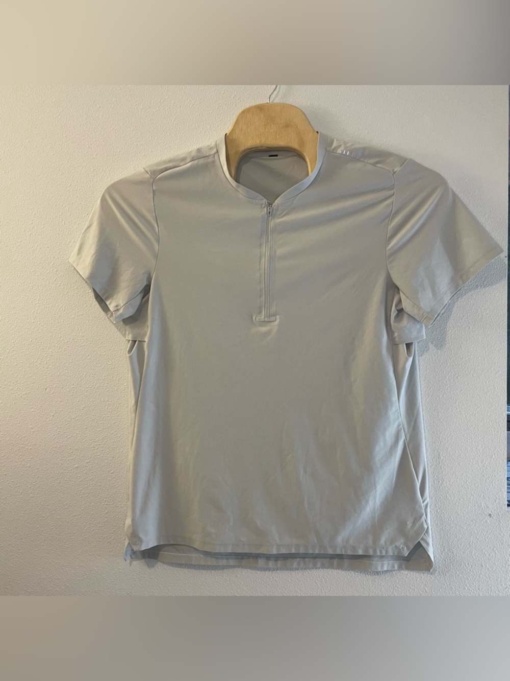 Lululemon Vented Tennis Shirt XL